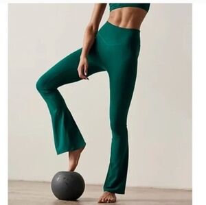 FP Movement Never Better Flares In Forest Green EUC